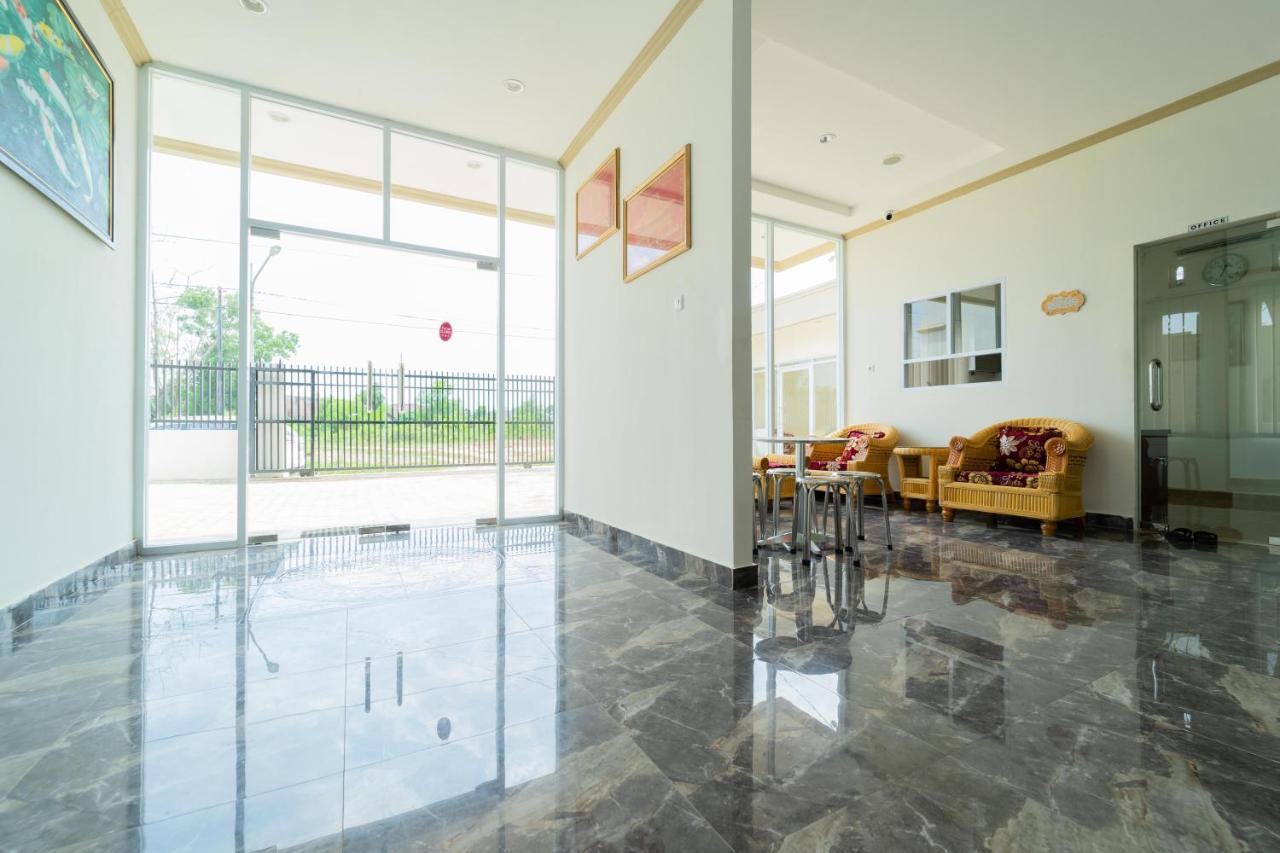 Reddoorz Near Griya Agung Palembang Otel Talang Kelapa Dış mekan fotoğraf