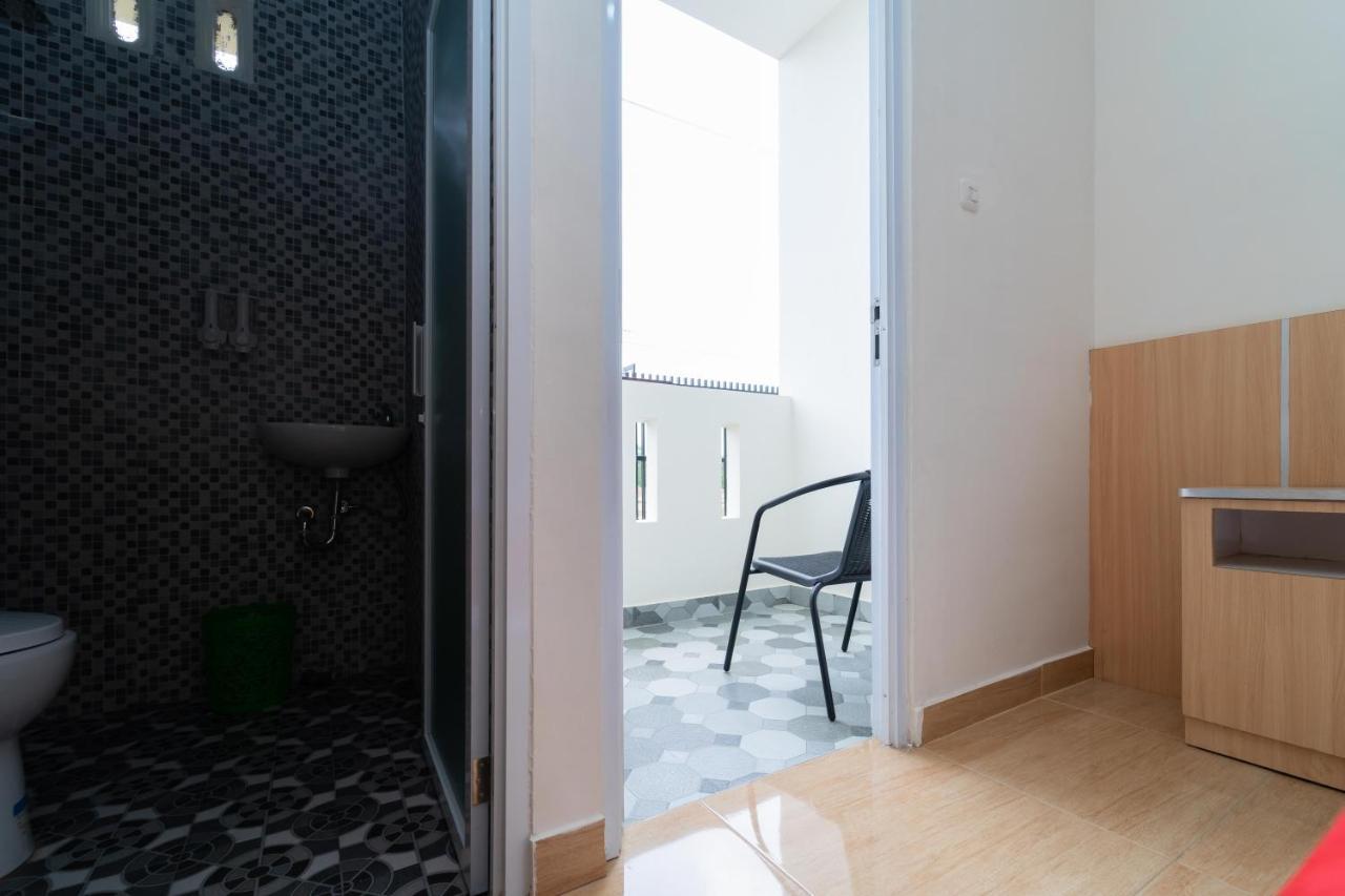 Reddoorz Near Griya Agung Palembang Otel Talang Kelapa Dış mekan fotoğraf